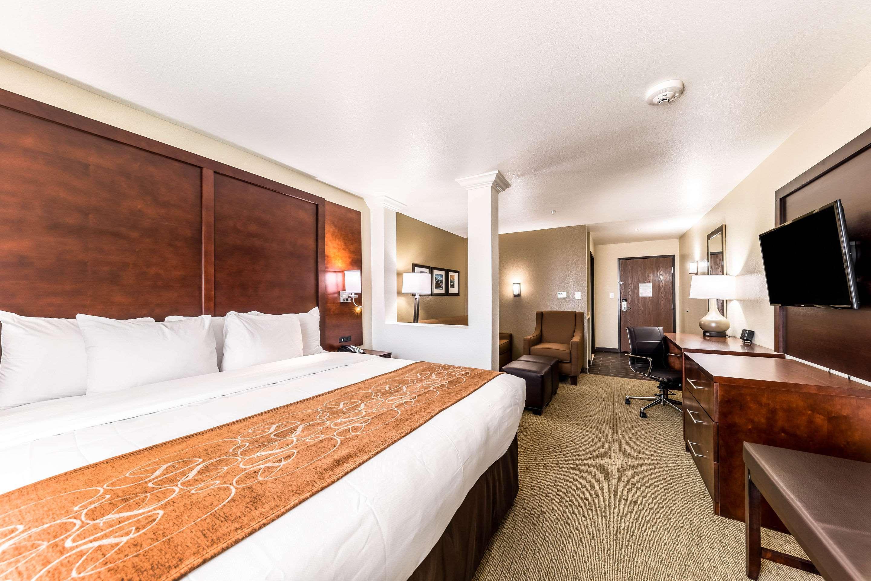 Comfort Suites Grand Prairie - Arlington North Extérieur photo