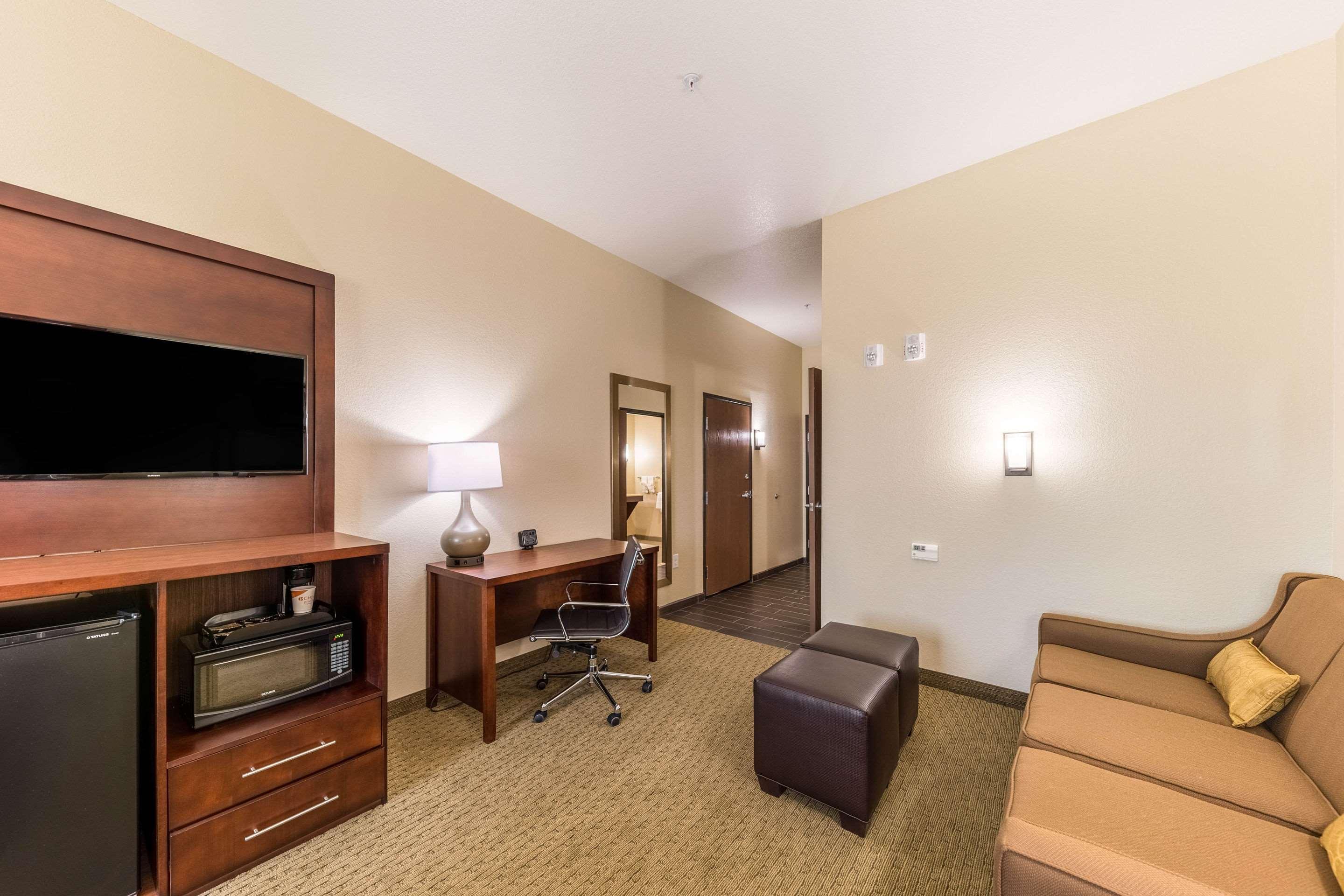 Comfort Suites Grand Prairie - Arlington North Extérieur photo