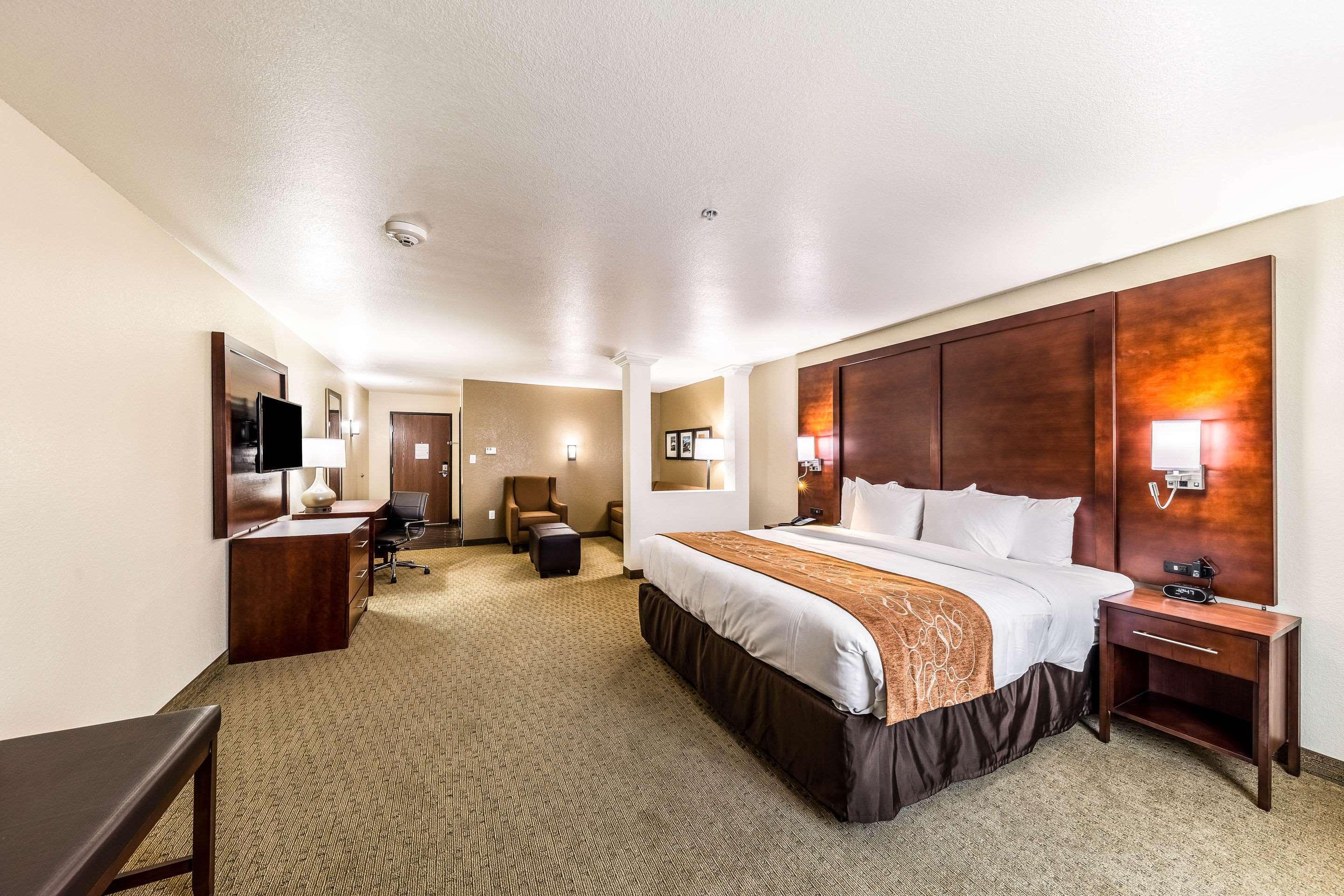 Comfort Suites Grand Prairie - Arlington North Extérieur photo