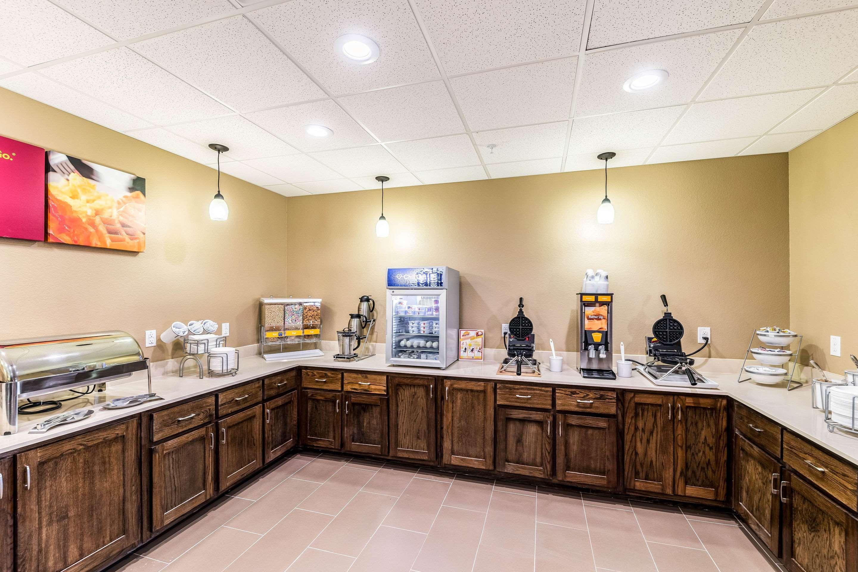 Comfort Suites Grand Prairie - Arlington North Extérieur photo