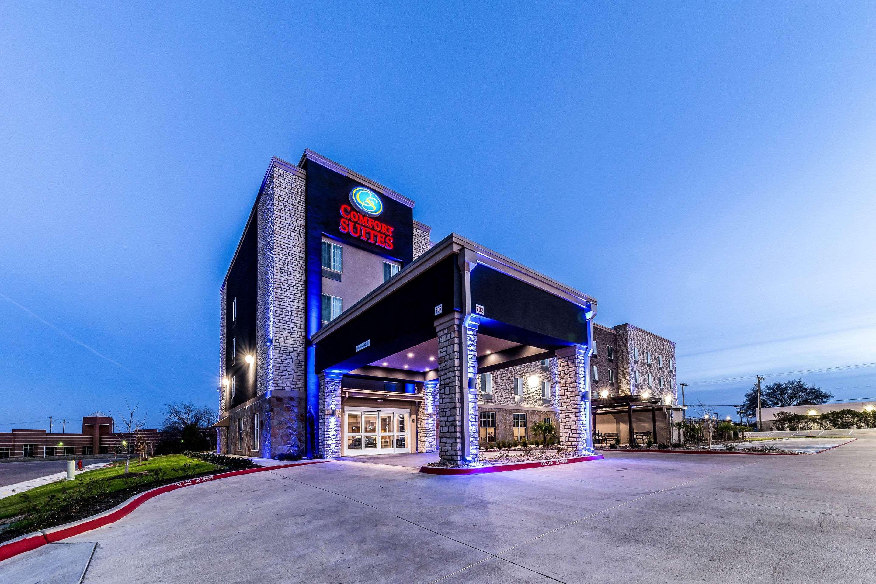 Comfort Suites Grand Prairie - Arlington North Extérieur photo
