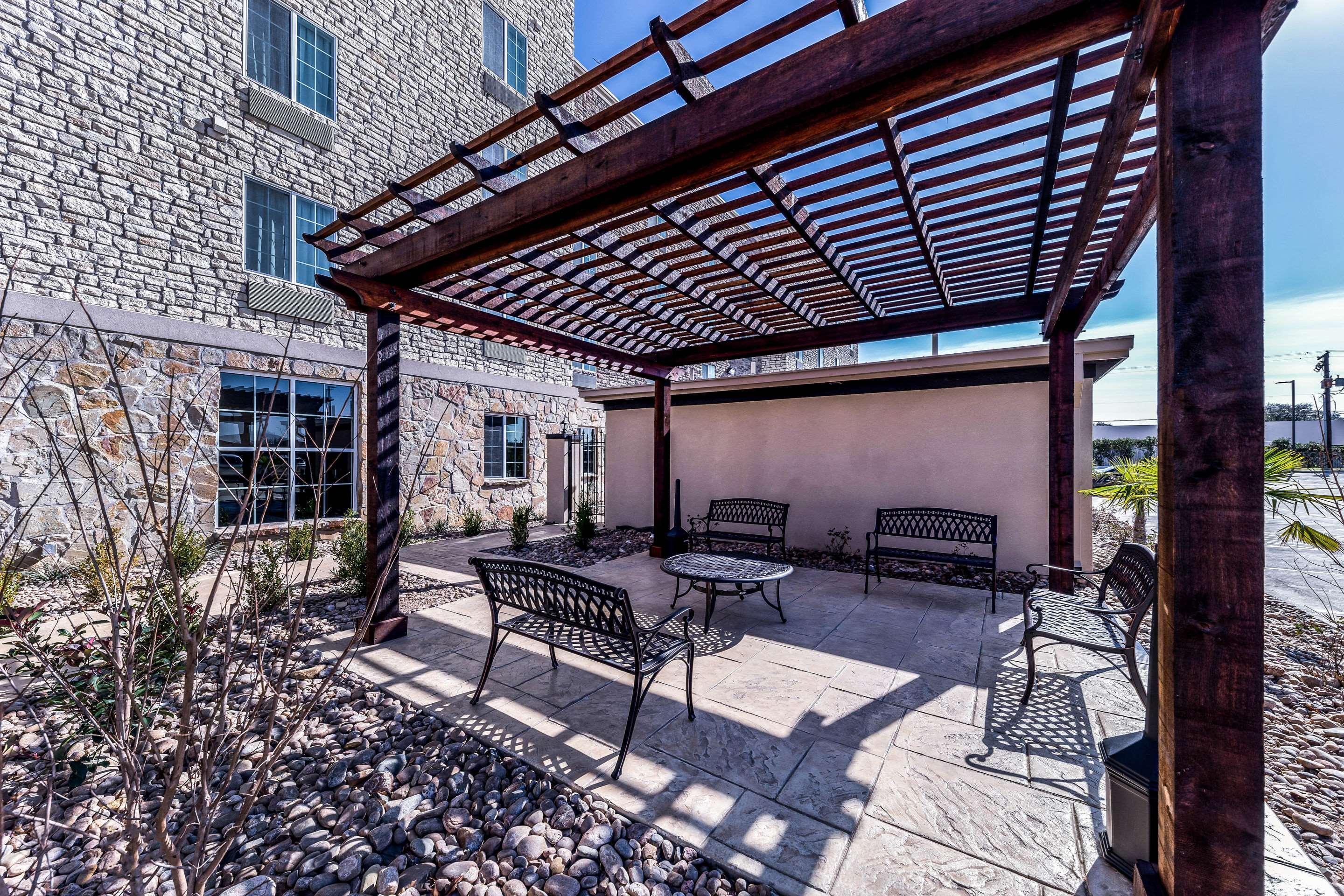 Comfort Suites Grand Prairie - Arlington North Extérieur photo